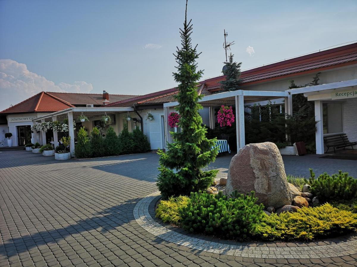 Jasminowy Gaj Bed and Breakfast Inowrocław Exteriör bild