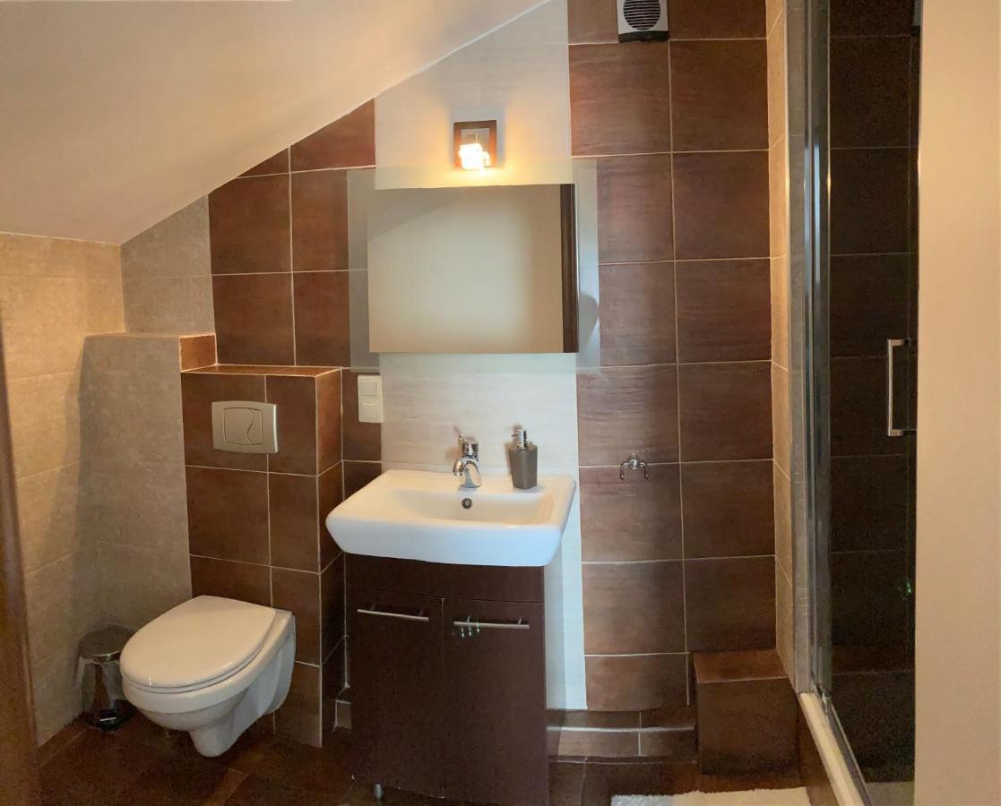 Jasminowy Gaj Bed and Breakfast Inowrocław Exteriör bild